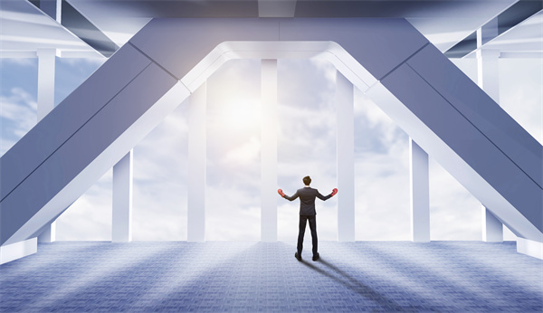 如何應(yīng)對(duì)人力資源風(fēng)險(xiǎn)？