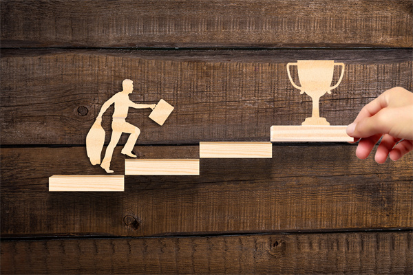 激發(fā)員工動(dòng)力，實(shí)現(xiàn)績(jī)效平衡：薪酬績(jī)效管理咨詢的秘訣