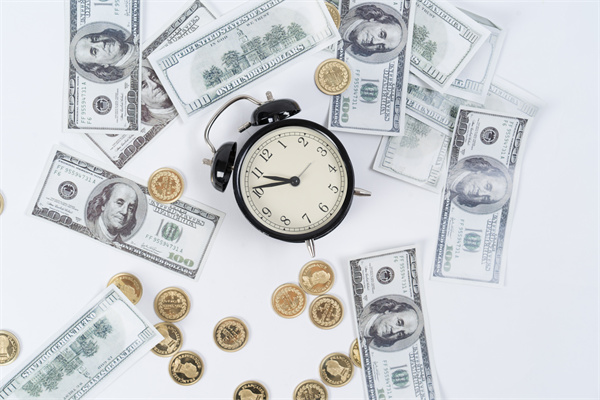 「人力資源管理咨詢」如何管理員工工作時間和休假制度？