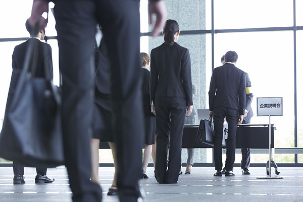 「駐場式管理咨詢」駐場式管理的定義和目的！