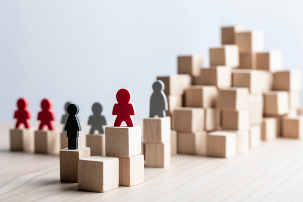 人才梯隊建設(shè)：培養(yǎng)儲備，確保企業(yè)持續(xù)發(fā)展