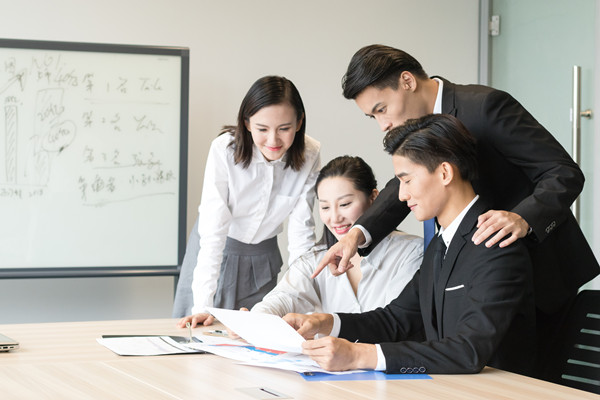 人才梯隊建設(shè)：培養(yǎng)儲備，確保企業(yè)持續(xù)發(fā)展