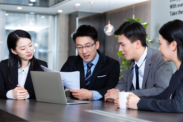 員工關(guān)系管理：減少沖突，提升員工滿意度