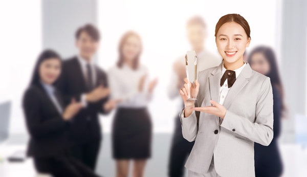 集團(tuán)人才梯隊(duì)建設(shè)：培養(yǎng)核心人才，提升企業(yè)競爭力