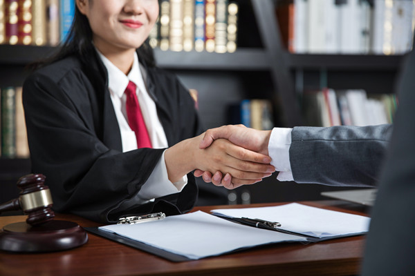 如何建立完善的法務(wù)管理體系防范集團(tuán)風(fēng)險(xiǎn)糾紛？