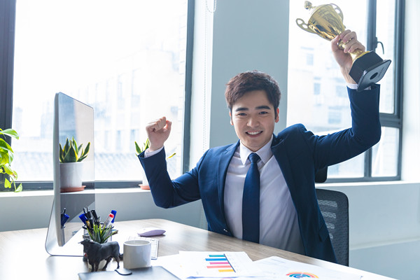 合理控制薪酬成本，提高企業(yè)利潤與員工福利水平