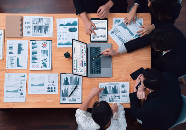 如何針對(duì)問(wèn)題，制定合適的績(jī)效改進(jìn)方案？