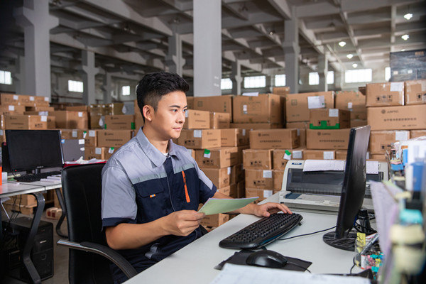 物流與供應(yīng)鏈管理：一體化運(yùn)作，降低成本