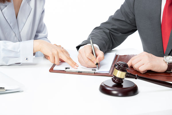 集團法務(wù)合規(guī)管控：保障企業(yè)合法權(quán)益，降低法律風(fēng)險