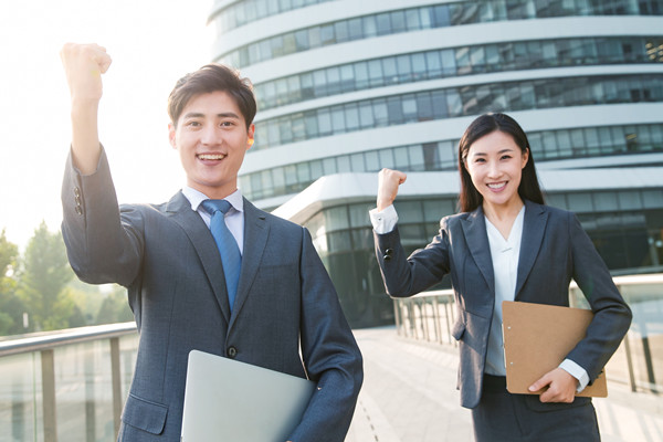 集團(tuán)管控：統(tǒng)一策略、優(yōu)化運營、提升效率