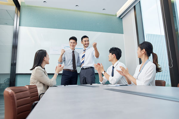 年度經(jīng)營計劃：挖掘市場潛力，提升競爭優(yōu)勢