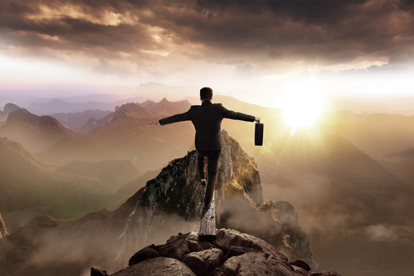 集團(tuán)管控：建立風(fēng)險(xiǎn)防范機(jī)制，確保企業(yè)穩(wěn)健發(fā)展