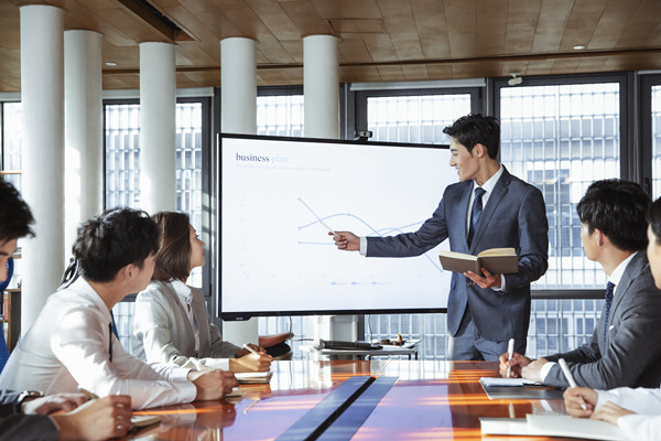 數(shù)據(jù)驅(qū)動(dòng)的績效管理：用數(shù)據(jù)說話，科學(xué)決策