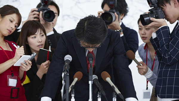 危機(jī)公關(guān)：快速響應(yīng)，維護(hù)品牌聲譽(yù)