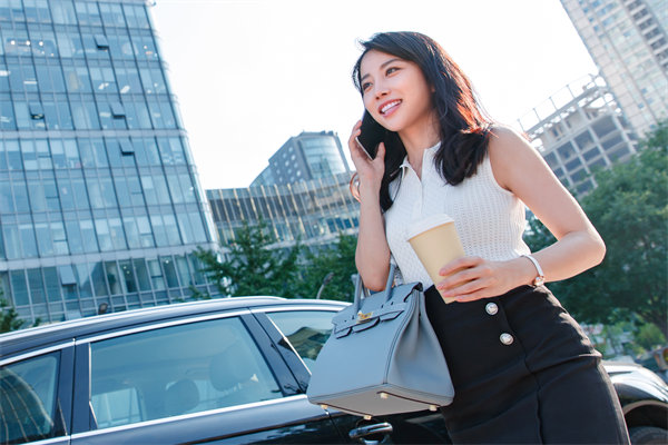 協(xié)同效應(yīng)：強(qiáng)化內(nèi)部溝通，打造高效協(xié)作團(tuán)隊(duì)