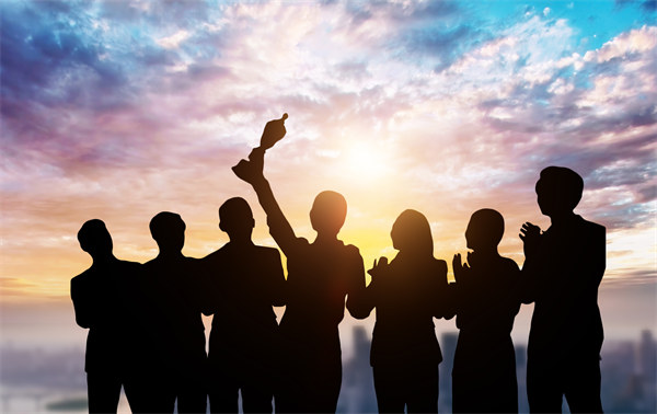 營(yíng)銷(xiāo)團(tuán)隊(duì)管理：培養(yǎng)高效團(tuán)隊(duì)，提升執(zhí)行力