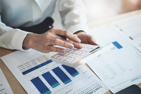 企業(yè)預(yù)算管理：以數(shù)據(jù)為依據(jù)，決策更加科學(xué)和精準(zhǔn)