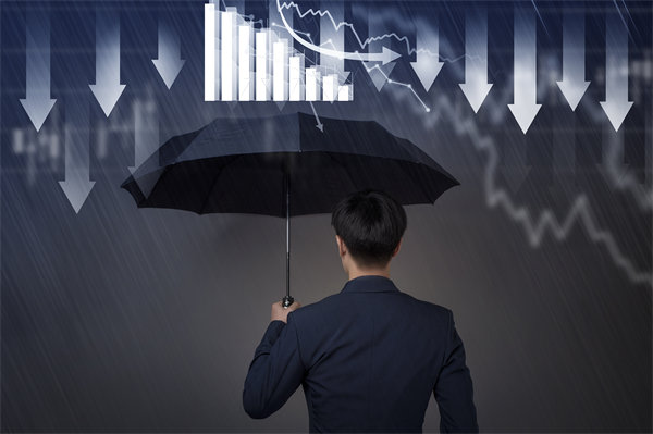 強化集團風(fēng)險防控，確保穩(wěn)健運營，守護企業(yè)安全