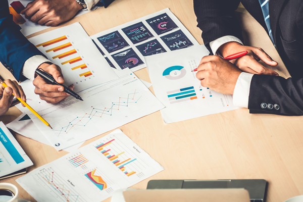 制定有效組織規(guī)劃，確保企業(yè)高效運營與成長