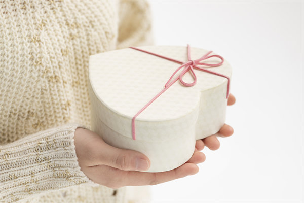 深度挖掘品牌故事，情感營銷，打動消費者心靈