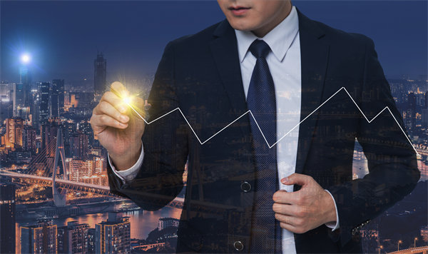 聚焦核心業(yè)務(wù)，優(yōu)化經(jīng)營計(jì)劃，推動(dòng)企業(yè)高質(zhì)量發(fā)展