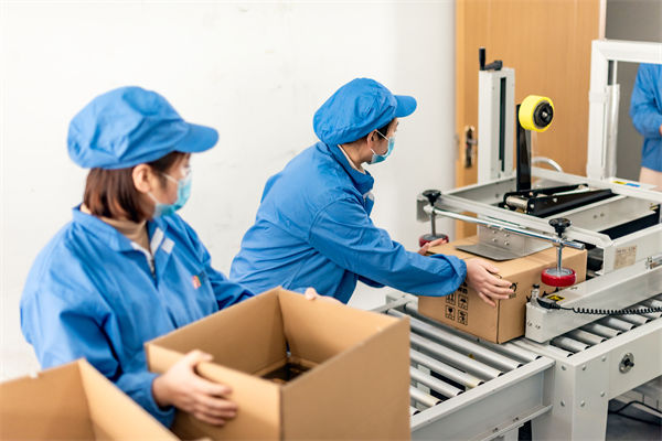 推行精益生產(chǎn)，實(shí)現(xiàn)生產(chǎn)過程的精細(xì)化、標(biāo)準(zhǔn)化管理