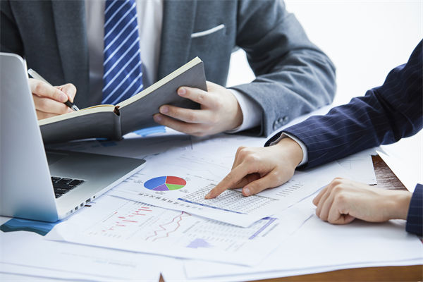 追求卓越績效：構(gòu)建高效團(tuán)隊，實現(xiàn)業(yè)務(wù)目標(biāo)新高度