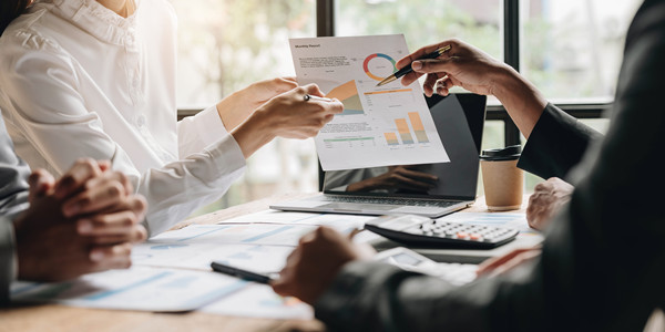 績(jī)效考核公正公平，樹立企業(yè)良好形象與信任