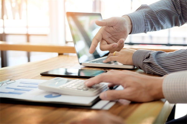 協(xié)同內(nèi)外力量，執(zhí)行經(jīng)營計劃，共創(chuàng)企業(yè)美好明天