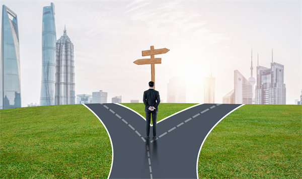 如果一家企業(yè)沒有明確的經(jīng)營戰(zhàn)略，會有什么樣的風(fēng)險？