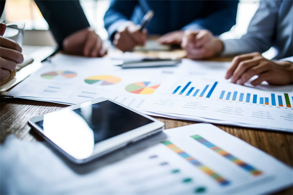 企業(yè)如何通過上年度的結(jié)果，修正下年度的經(jīng)營(yíng)計(jì)劃？