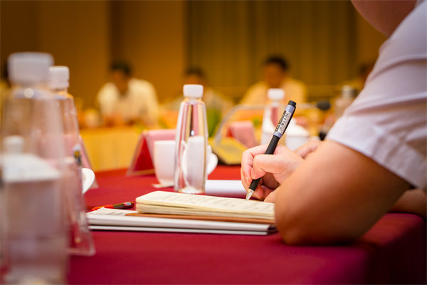 如何科學(xué)制定年度經(jīng)營計劃以應(yīng)對市場不確定性？