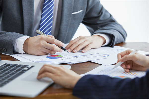 跨部門(mén)預(yù)算協(xié)同機(jī)制建立會(huì)面臨哪些挑戰(zhàn)與解決方案？