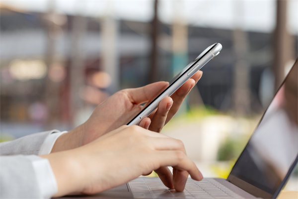 遠(yuǎn)程辦公時(shí)代下，如何優(yōu)化人力資源管理策略？