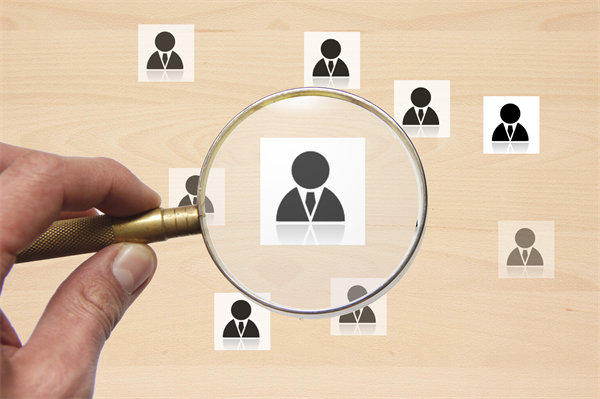 集團(tuán)人才戰(zhàn)略：如何促進(jìn)內(nèi)部流動與外部吸引？