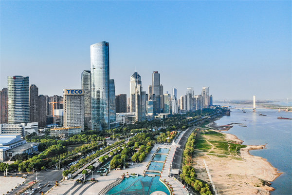 南昌管理咨詢機構如何精準把脈企業(yè)，定制解決方案？