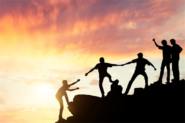 如何構(gòu)建高效能團(tuán)隊(duì)以?xún)?yōu)化人力資源管理？