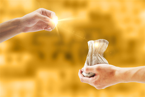 跑步入場的00后3天賺了3萬，對打工族有何啟示？