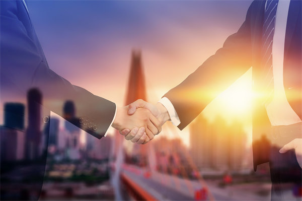 如何利用精益供應(yīng)鏈策略增強(qiáng)企業(yè)的抗風(fēng)險(xiǎn)能力？