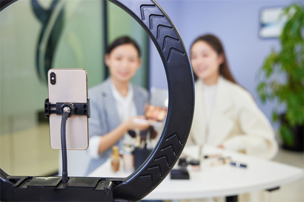 如何制定有效的營(yíng)銷(xiāo)策略，以提升品牌影響力？