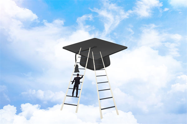 校園招聘嚴禁限定985和211高校，對制造業(yè)有哪些啟示？