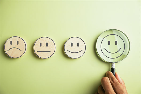 國產(chǎn)手機(jī)均價已逼近4000元，對企業(yè)薪酬管理的啟示