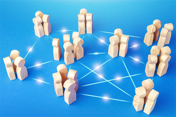 如何通過組織規(guī)劃，促進(jìn)內(nèi)部溝通與團(tuán)隊(duì)協(xié)作效率？