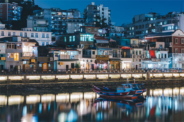 廈門精益生產(chǎn)咨詢公司如何助力企業(yè)實現(xiàn)精益轉(zhuǎn)型？