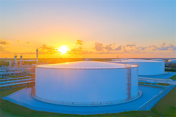 面對新興技術，企業(yè)戰(zhàn)略規(guī)劃如何把握機遇與應對挑戰(zhàn)？