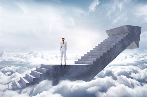 在年度經(jīng)營(yíng)計(jì)劃中，如何設(shè)定既實(shí)際又挑戰(zhàn)性的目標(biāo)？