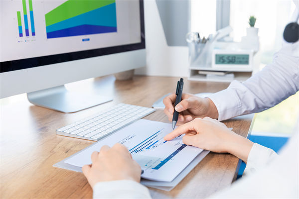 信息不對稱問題下，集團(tuán)如何加強(qiáng)內(nèi)部管控透明度？