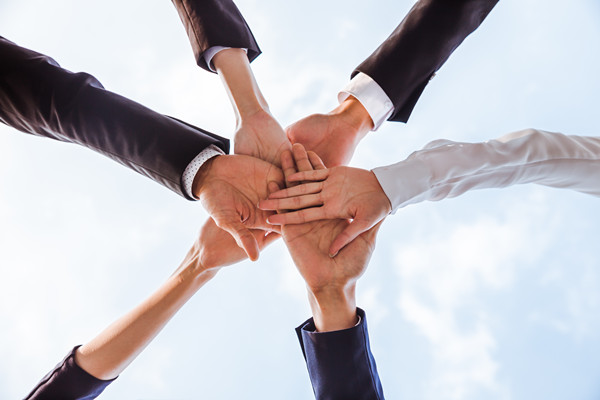 集團如何評估子公司績效，確保戰(zhàn)略目標(biāo)實現(xiàn)？