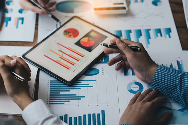 面對多元化業(yè)務(wù)，集團(tuán)如何精準(zhǔn)制定管控體系與策略？