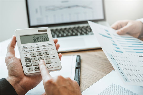 預算管理不善，會給企業(yè)帶來哪些潛在的財務風險？